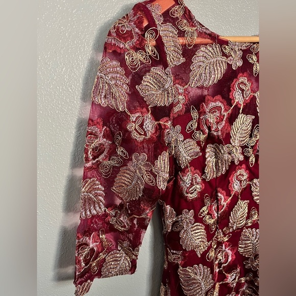 Maniju Elegant Red Floral Lace Dress - Picture 6 of 7